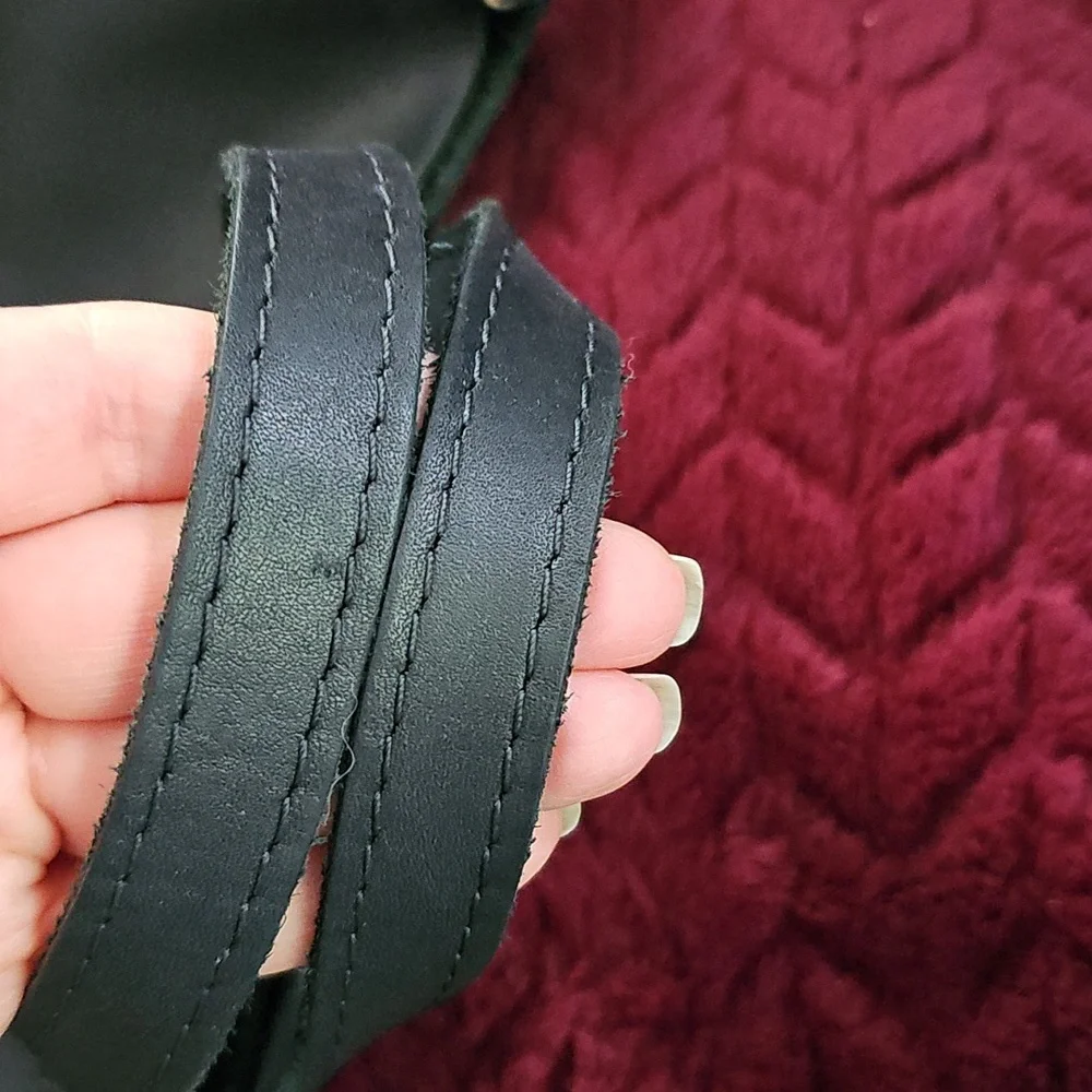 Portland Leather Goods Black Mini EUC - Picture 5 of 9